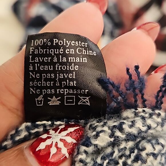 Just Cozy Blanket Fringed Scarf Red & Blue - Picture 9 of 16